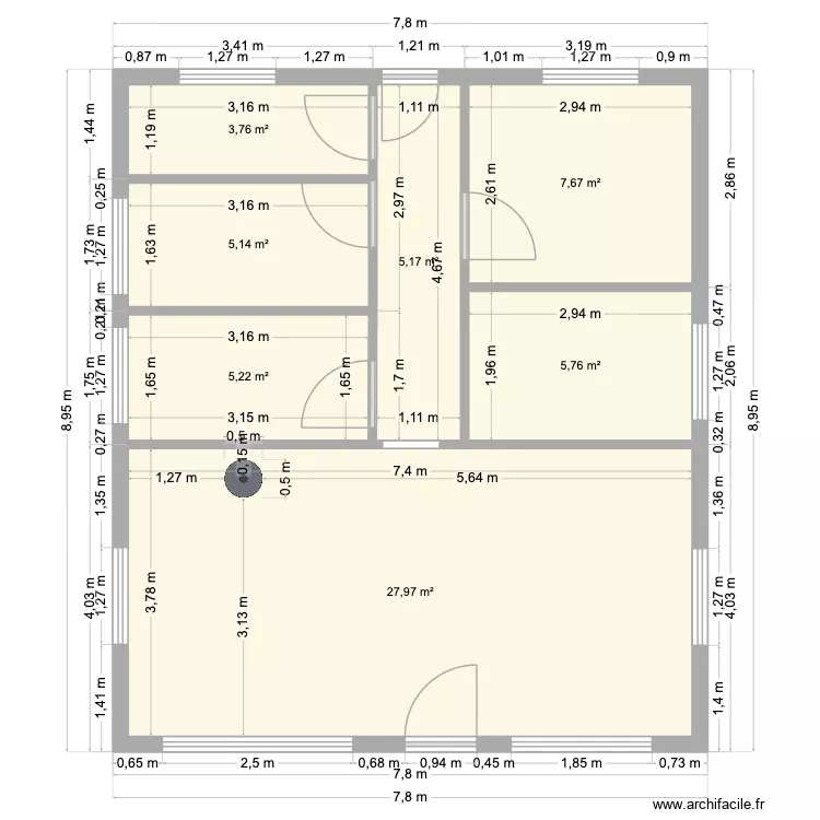 Chalet Lisogne sans mur. Plan de 7 et 61 m² Chalet Lisogne sans mur. Plan de 7 et 61 m²