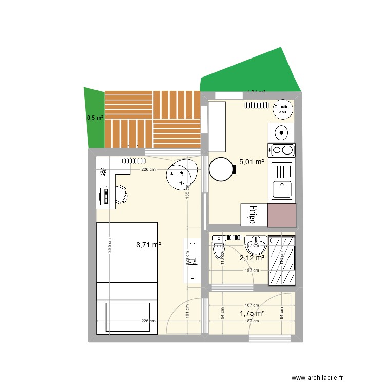 NDdz. Plan de 4 pièces et 18 m2