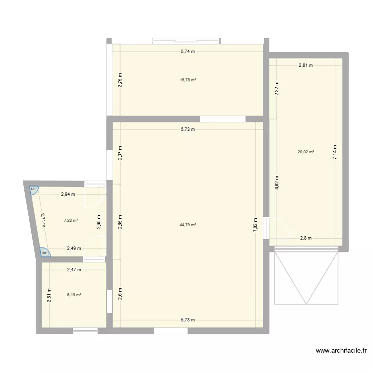 Trinité. Plan de 5 et 94 m² Trinité. Plan de 5 et 94 m²