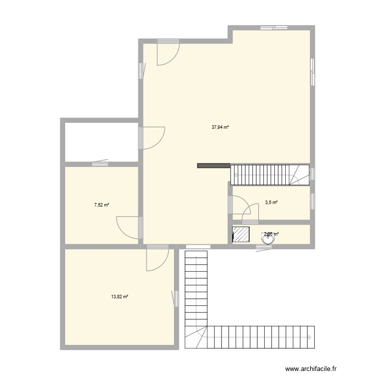 1er etage. Plan de 0 pièce et 0 m2