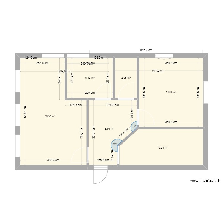  Pérenchie portes. Plan de 6 pièces et 62 m2