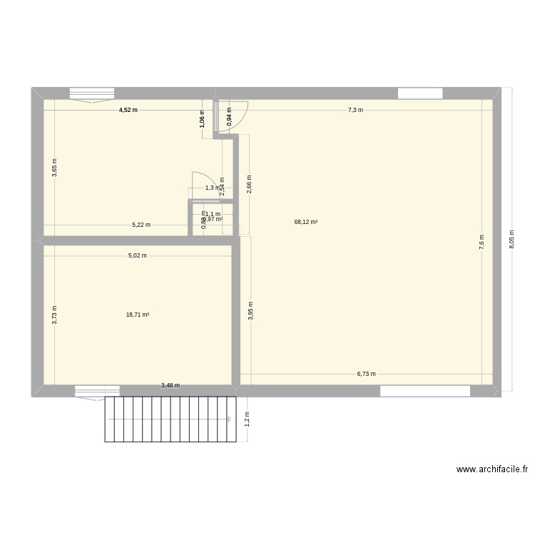 Menet-RC. Plan de 3 pièces et 89 m2