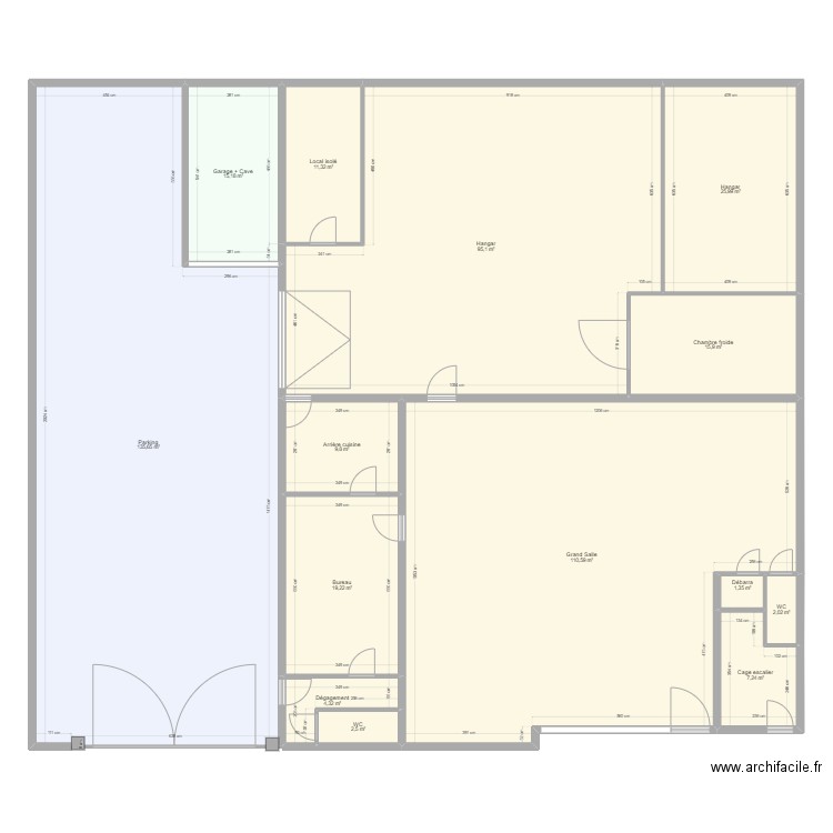 Locaux Saumur - RdC. Plan de 14 pièces et 456 m2