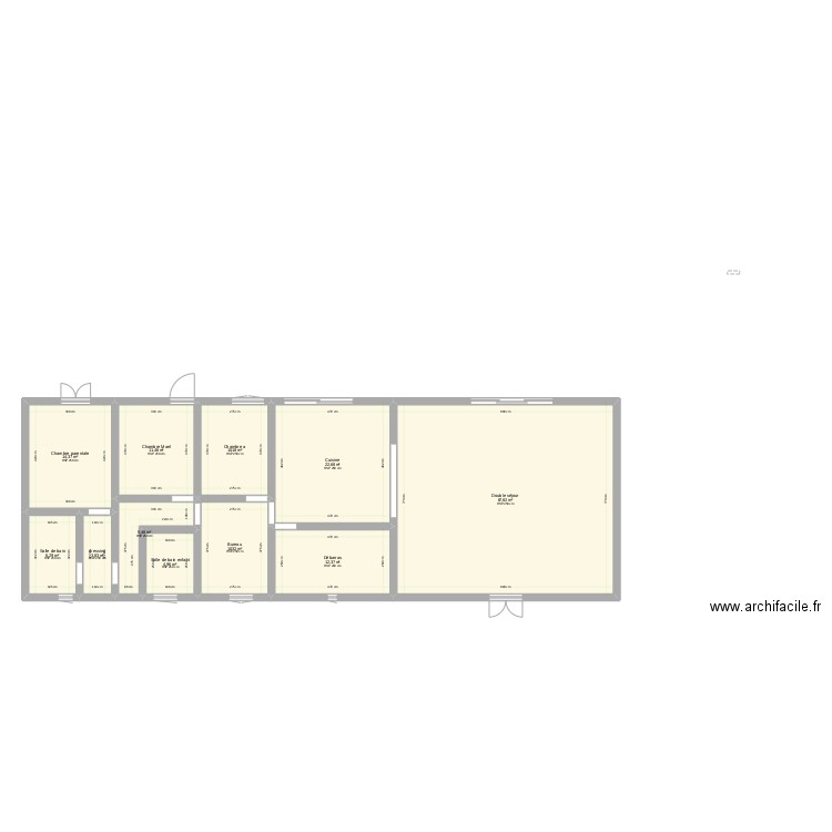 maison1. Plan de 11 pièces et 170 m2