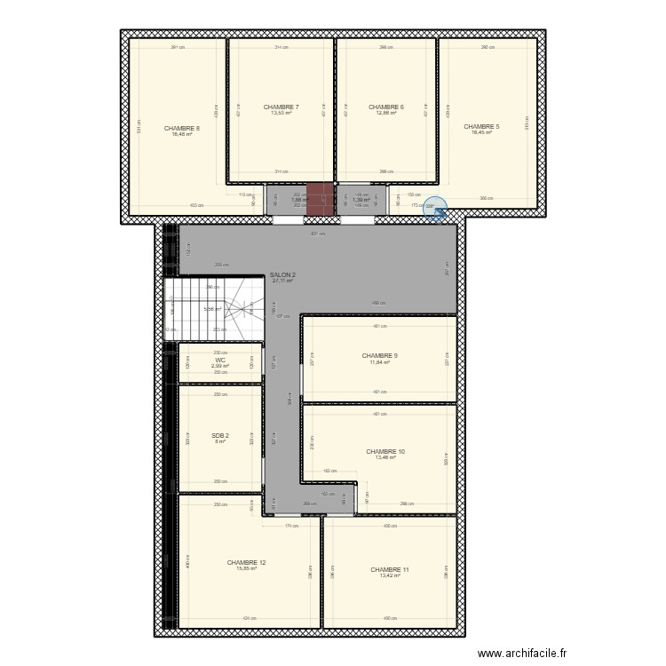 Beauvais 1. Plan de 35 pièces et 620 m2