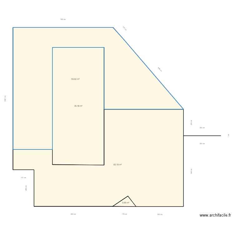 coumes ille sur tet. Plan de 4 pièces et 156 m2