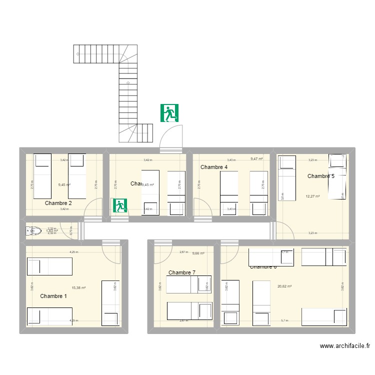 Etage avec aménagement. Plan de 8 pièces et 88 m2