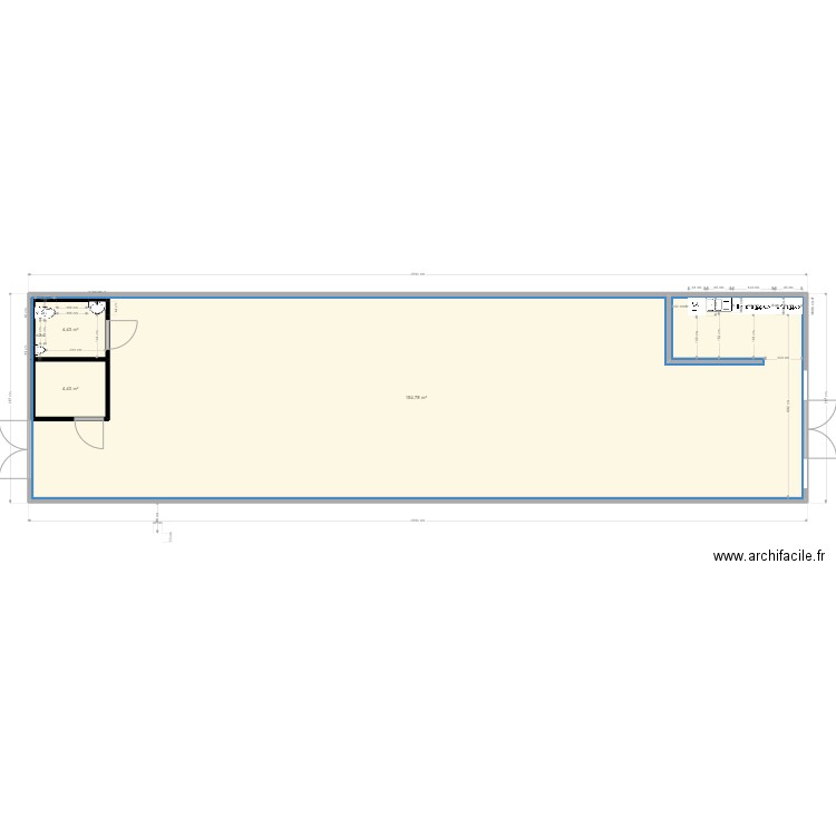 plan bar. Plan de 3 pièces et 174 m2