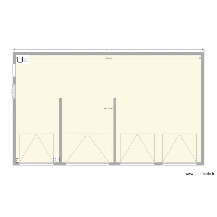 garage atelier. Plan de 0 pièce et 0 m2