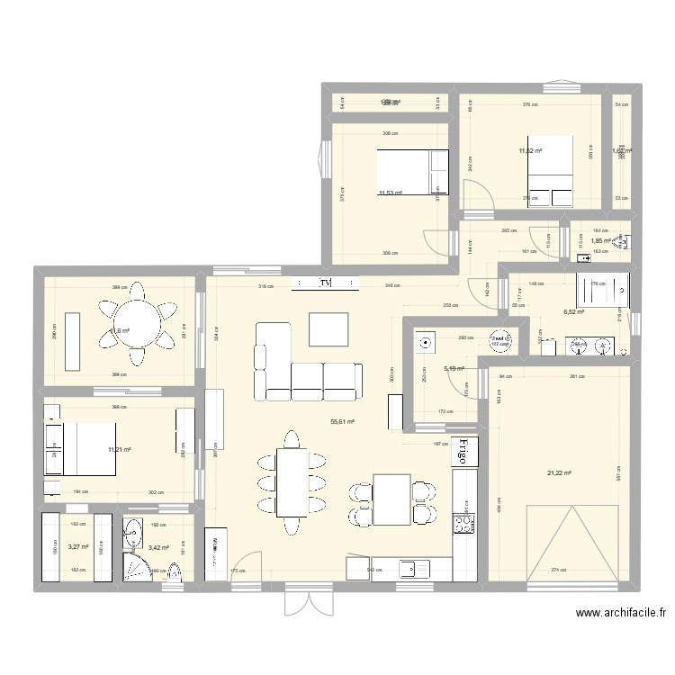 maison . Plan de 13 pièces et 146 m2