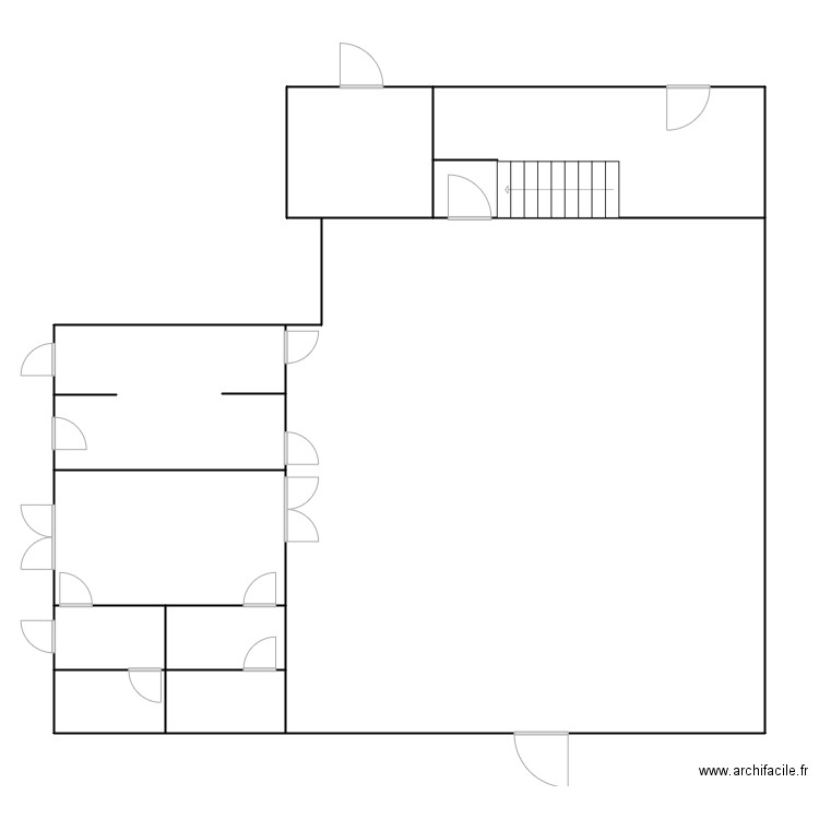 Cantine La Guerche. Plan de 9 pièces et 138 m2