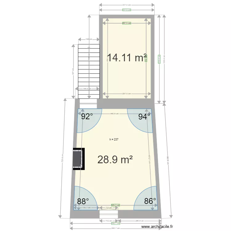 Beaucel 1 etage nu. Plan de 