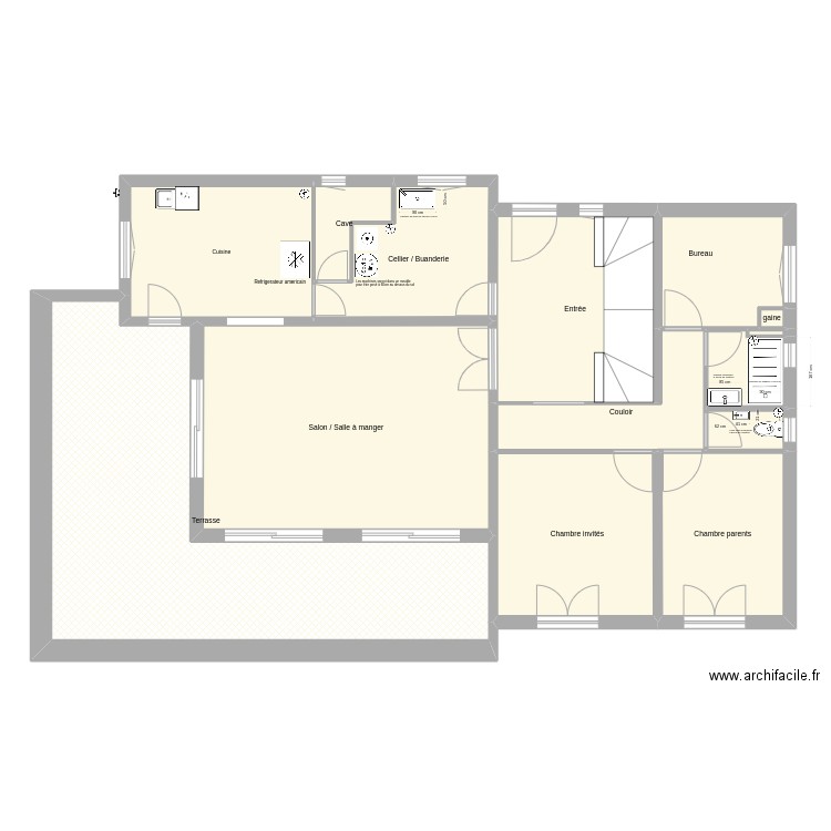 Colonel Noel - plombier. Plan de 24 pièces et 248 m2