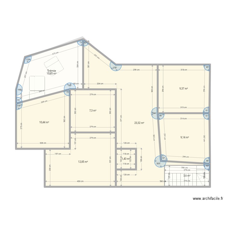 Rapide 4. Plan de 12 pièces et 183 m2