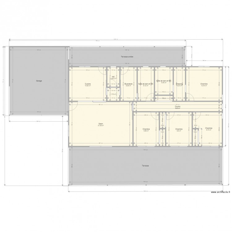 F5 Cuisine fermée vitrée. Plan de 0 pièce et 0 m2