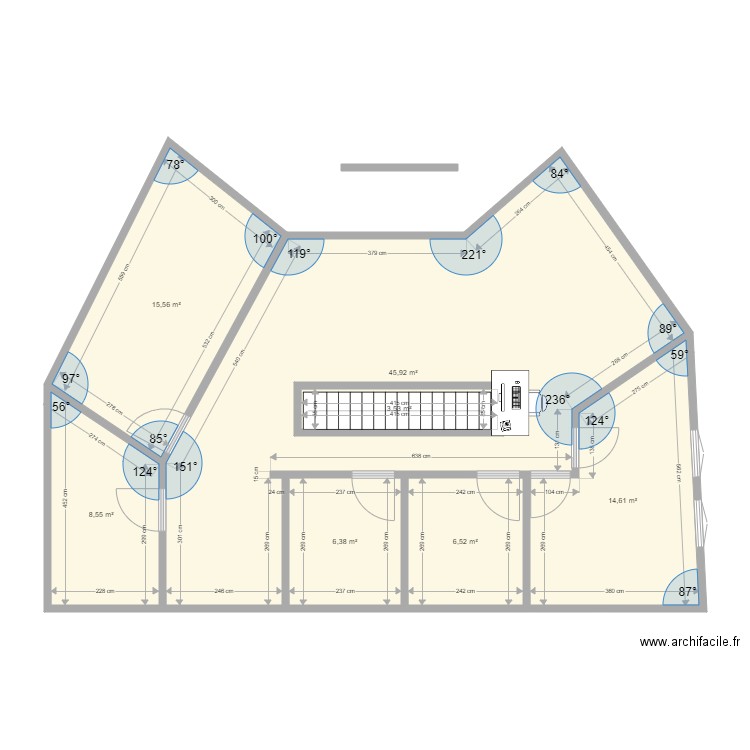 OCTOGONALE. Plan de 0 pièce et 0 m2