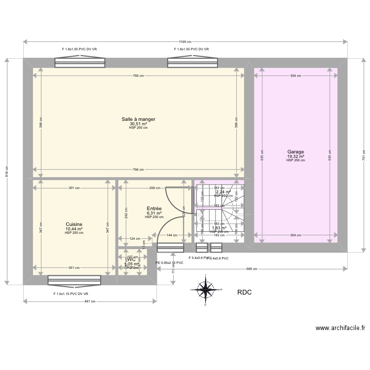 Juvin. Plan de 20 pièces et 223 m2