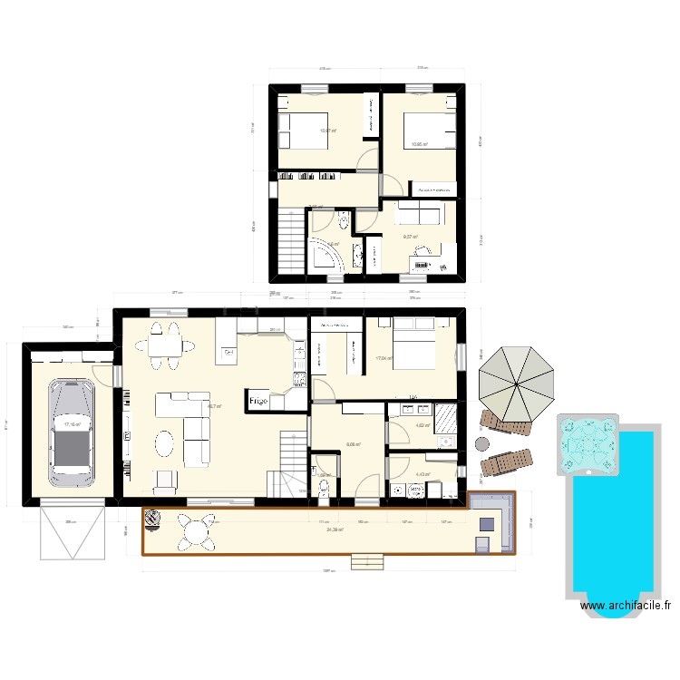 Maison en A rez de chaussé. Plan de 13 pièces et 169 m2