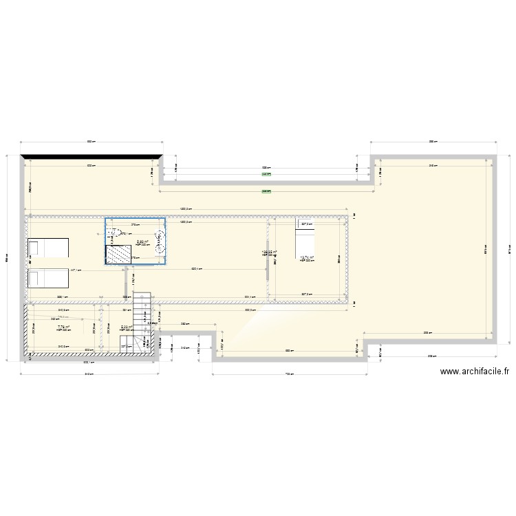 zaz étage. Plan de 5 pièces et 196 m2