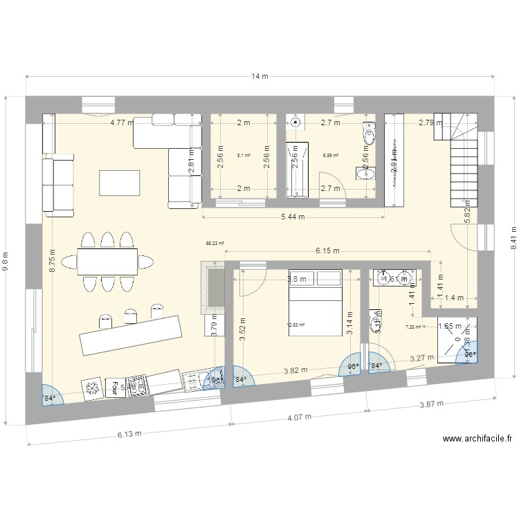 etage. Plan de 5 pièces et 98 m2