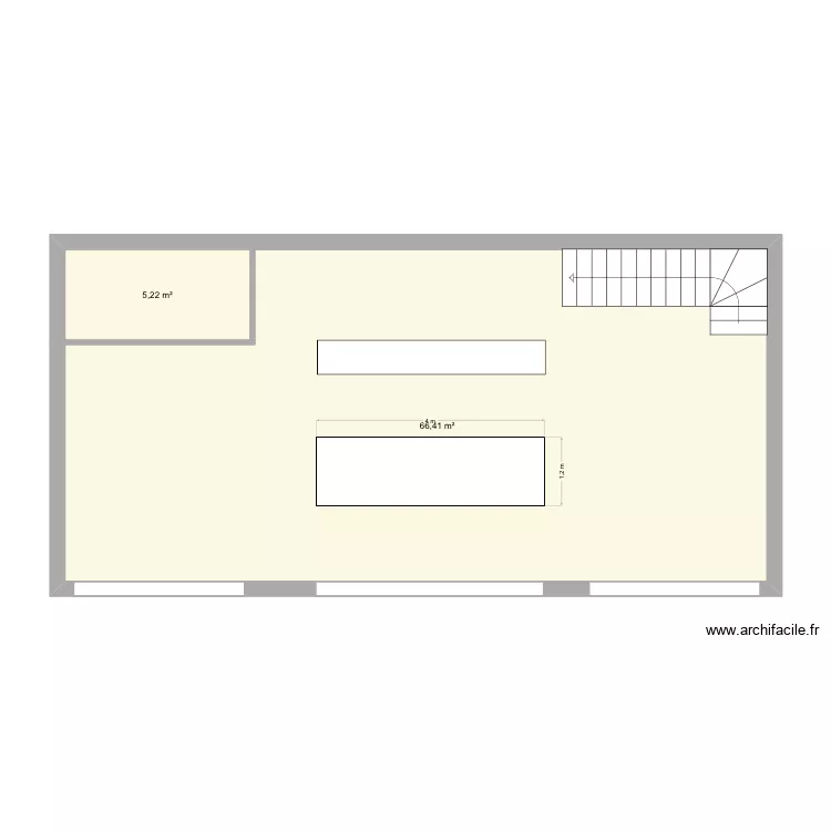 Ancien. Plan de 11 et 217 m² Ancien. Plan de 11 et 217 m²