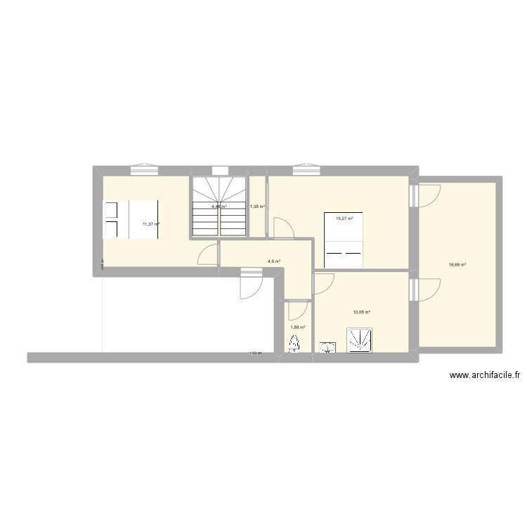 Naziyo R-1. Plan de 8 pièces et 66 m2