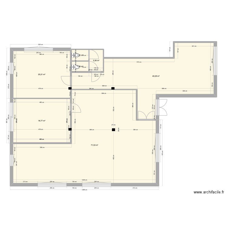 Carrément Bio. Plan de 7 pièces et 156 m2