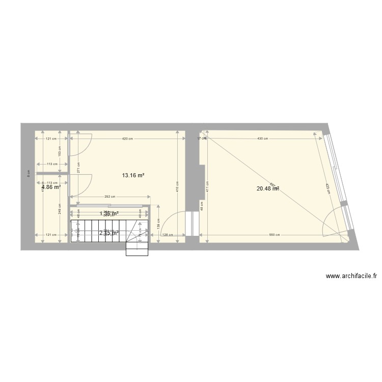 local bij. Plan de 0 pièce et 0 m2
