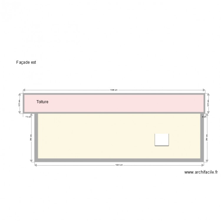 façade est. Plan de 0 pièce et 0 m2