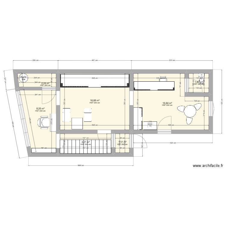 roueta 2. Plan de 7 pièces et 50 m2