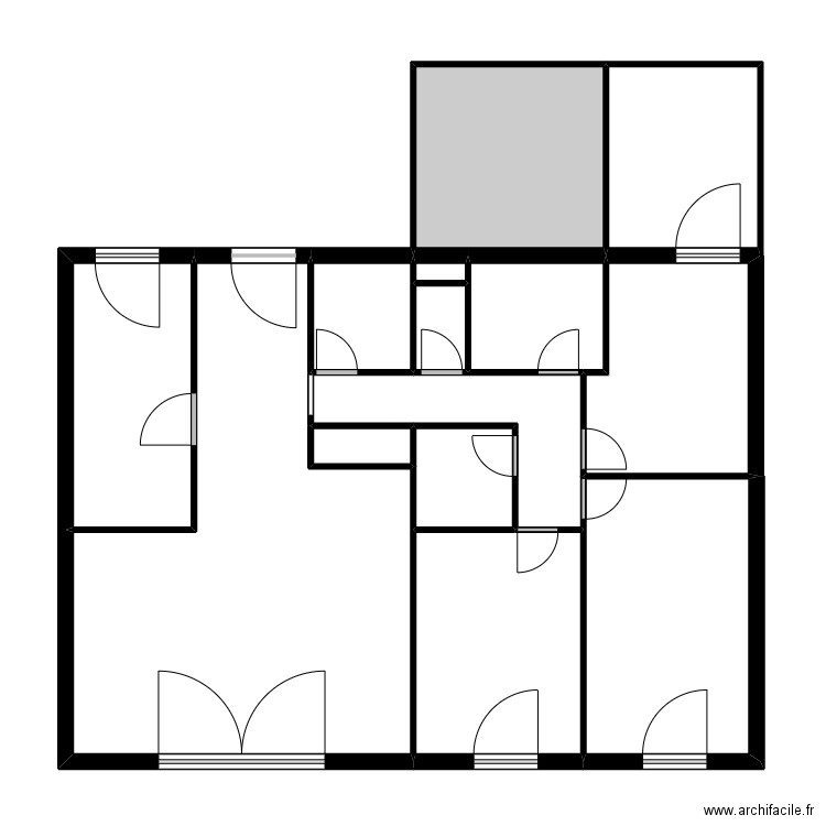 larramona. Plan de 14 pièces et 92 m2