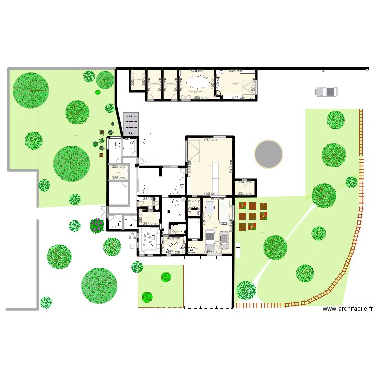 QIS PLAN LOCAL 2024. Plan de 14 pièces et 270 m2