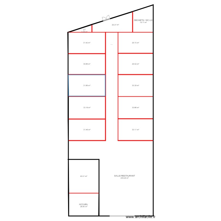 LIMOGES. Plan de 16 pièces et 658 m2