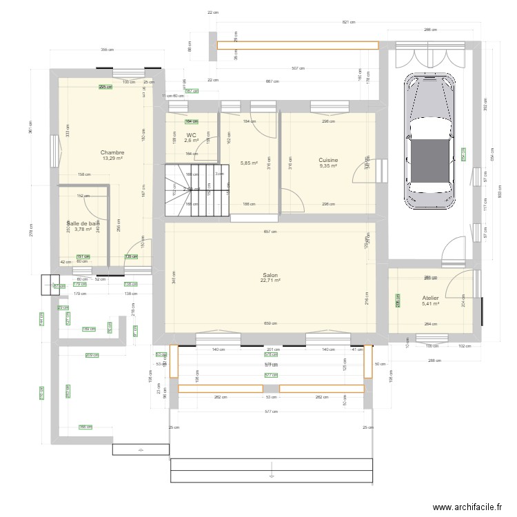 Le Brusc rdc. Plan de 8 pièces et 66 m2