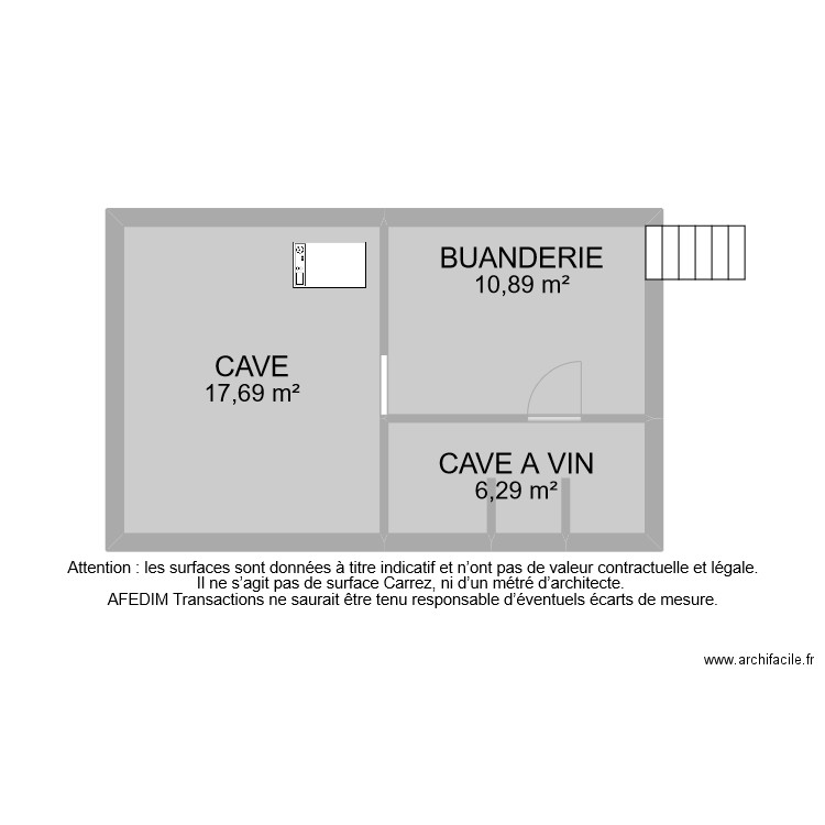 BI 10821 CAVE. Plan de 3 pièces et 35 m2