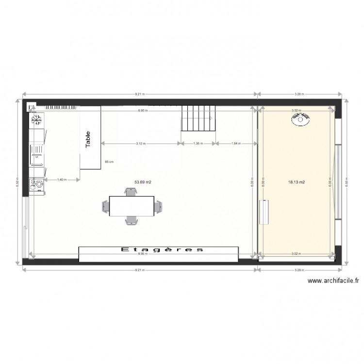 Atelier1er avec cotations. Plan de 0 pièce et 0 m2