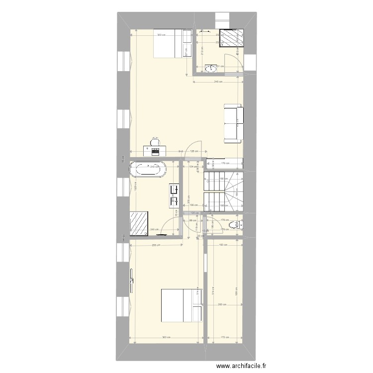 1 etage meublé. Plan de 3 pièces et 80 m2