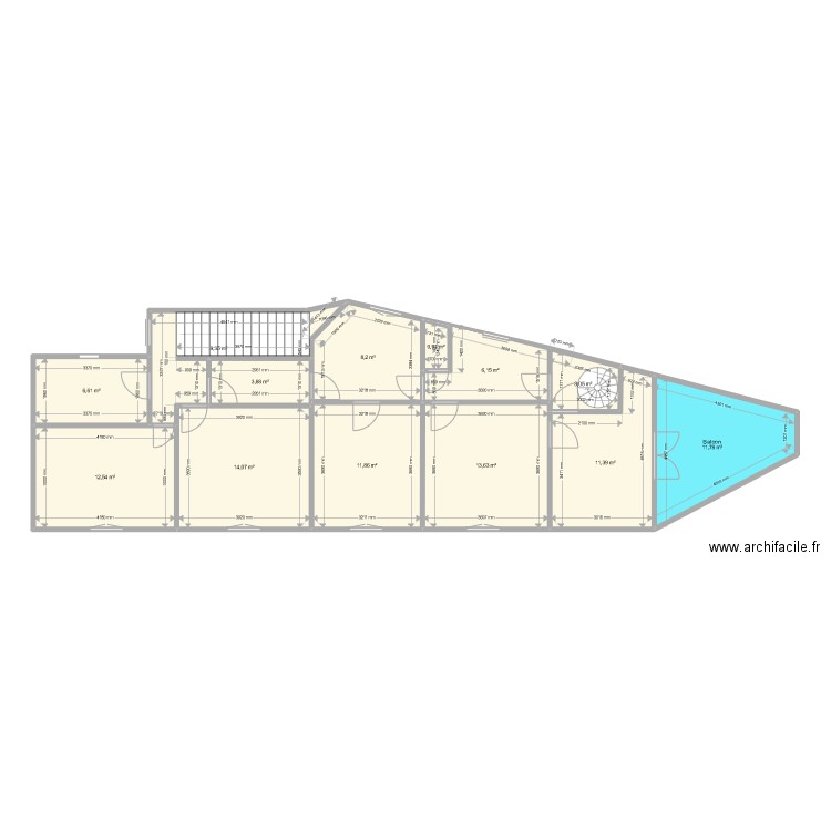 PLAN ETAGE. Plan de 13 pièces et 113 m2