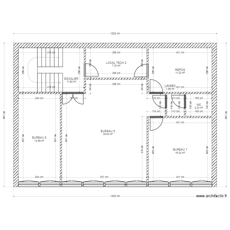 BENOUAZZA BAT 1 ETAGE. Plan de 0 pièce et 0 m2