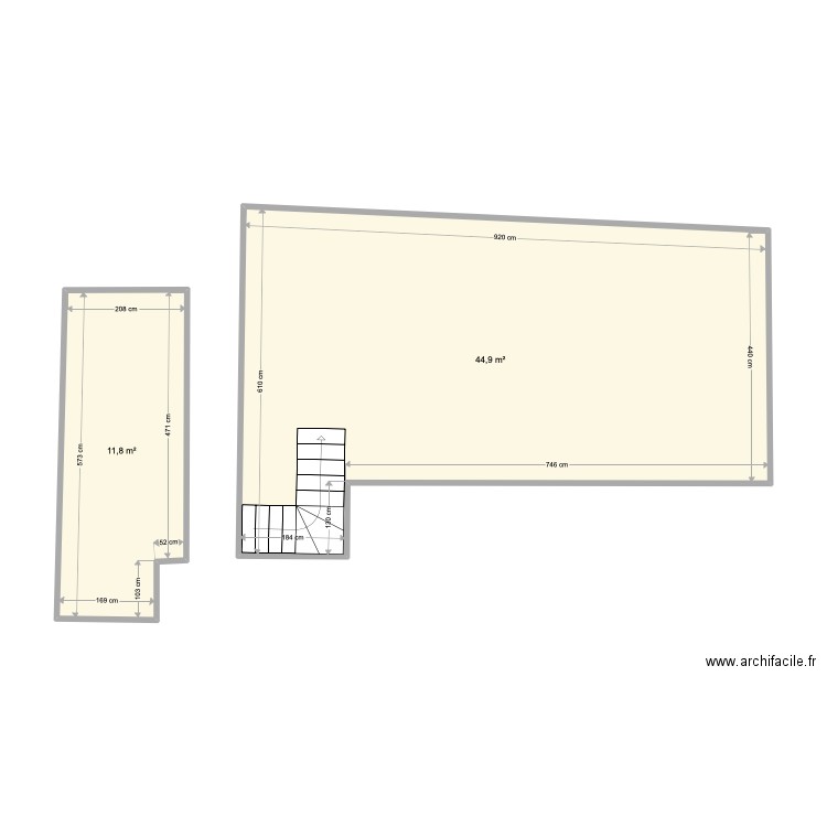 LOCAL SERVIENT . Plan de 2 pièces et 57 m2