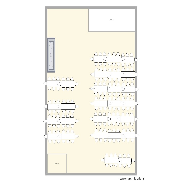 salle montauroux. Plan de 3 pièces et 266 m2