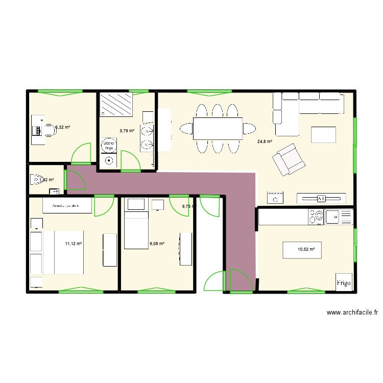 Premiere accroche. Plan de 8 pièces et 79 m2