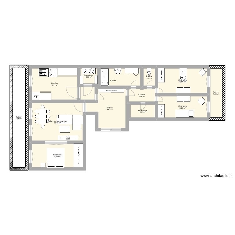 New. Plan de 13 pièces et 93 m2