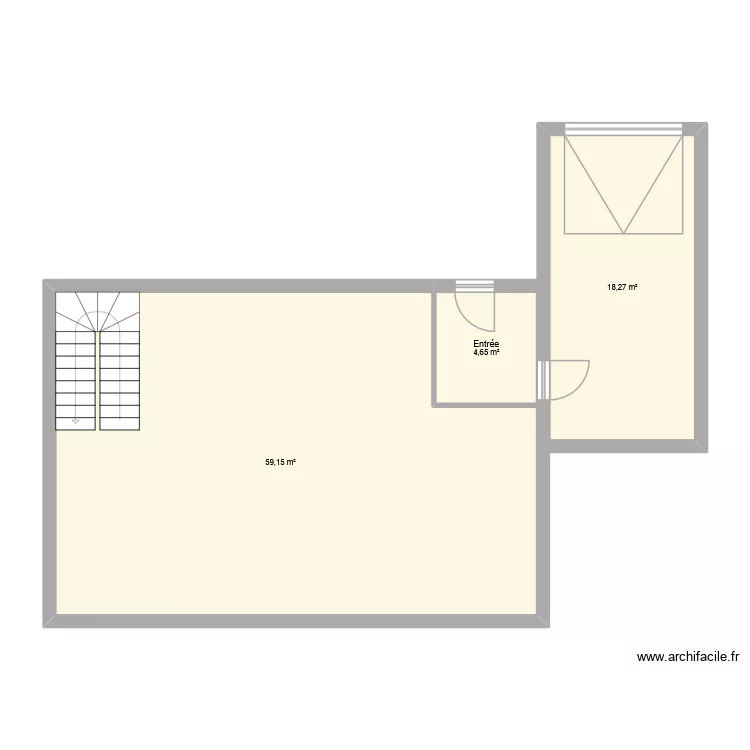 cuges. Plan de 3  et 82 m²