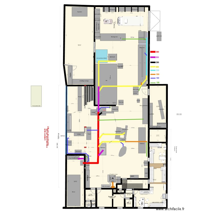 atelier Yann V15. Plan de 16 pièces et 690 m2