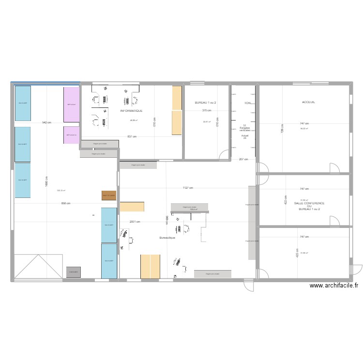 Projet STD V.4.2. Plan de 7 pièces et 431 m2