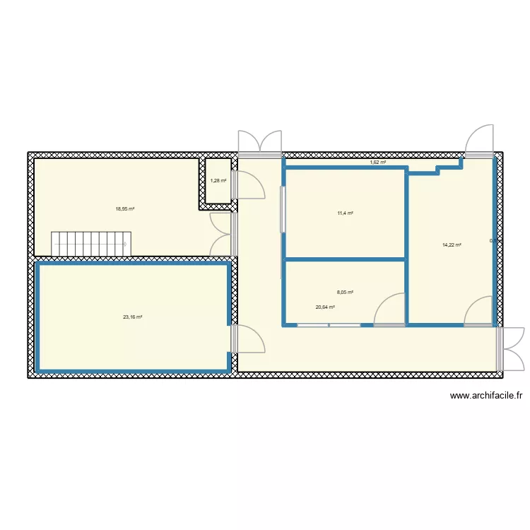 Mamie bigoude. Plan de 9  et 99 m²