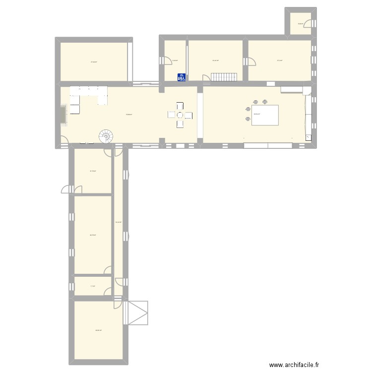 bretagne. Plan de 12 pièces et 340 m2