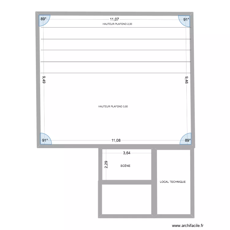 SALLE SPECTACLE. Plan de 4  et 133 m²