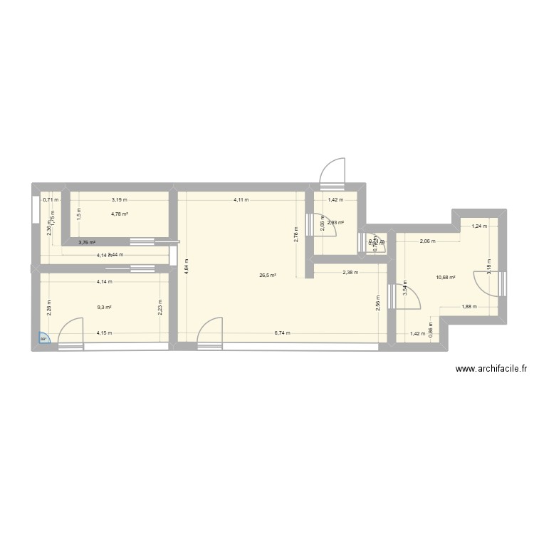 19 - 21 quai cavelier de la salle RDC. Plan de 7 pièces et 58 m2